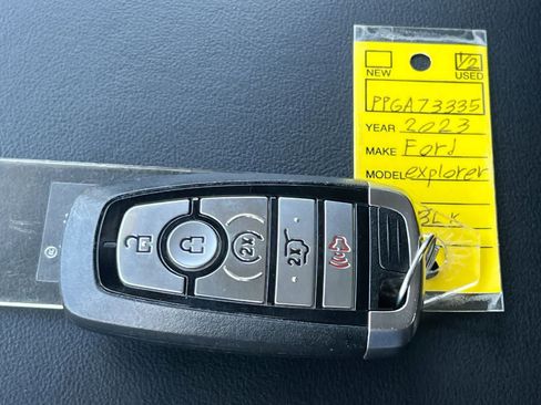 Used 2023 Ford Explorer XLT w/ Equipment Group 202A AWD/4WD image 37