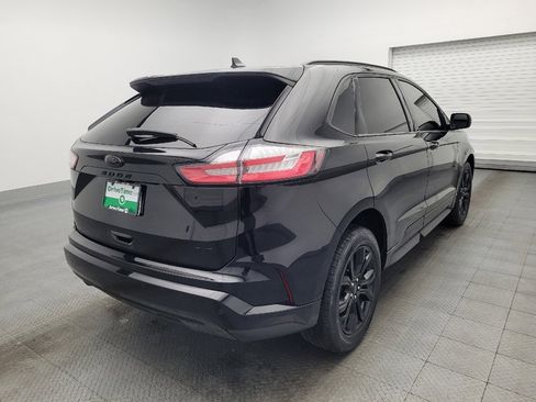 Used 2023 Ford Edge SE w/ Black Appearance Package image 9