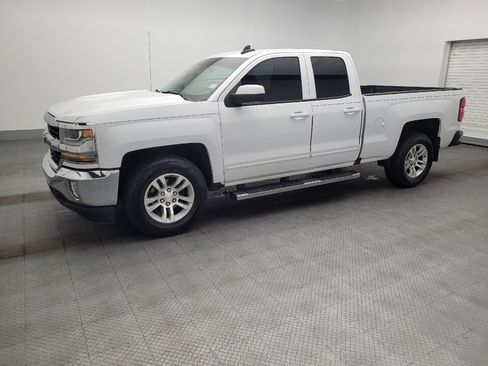 Used 2017 Chevrolet Silverado 1500 LT w/ All Star Edition image 2