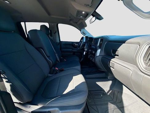 Used 2020 Chevrolet Silverado 1500 Custom w/ Custom Value Package image 14