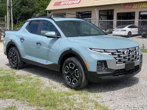 Used 2024 Hyundai Santa Cruz SEL w/ Activity Package AWD/4WD image 2