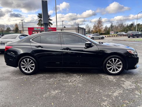 Used 2019 Acura TLX image 14