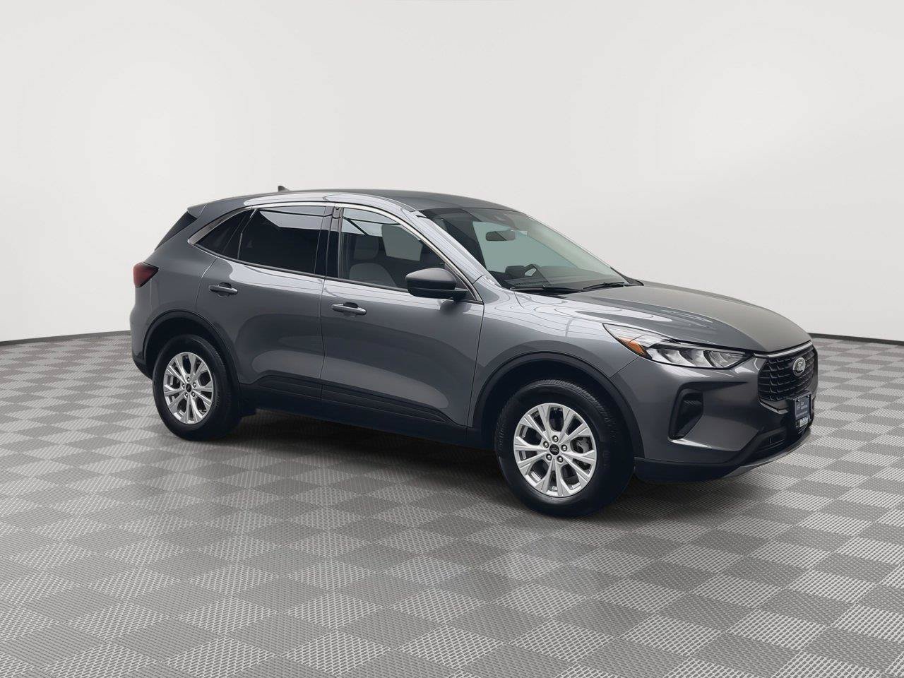 Used 2024 Ford Escape Active AWD/4WD image 38