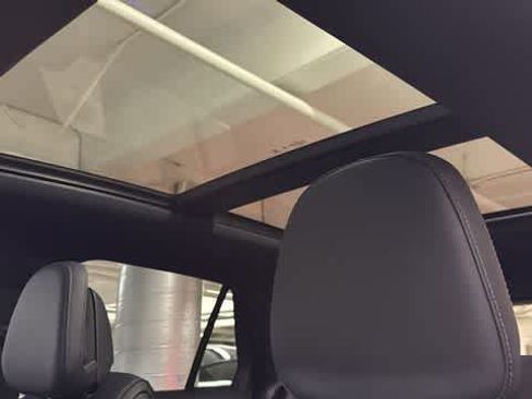 Certified 2026 Mercedes-Benz GLC 300 4MATIC image 25