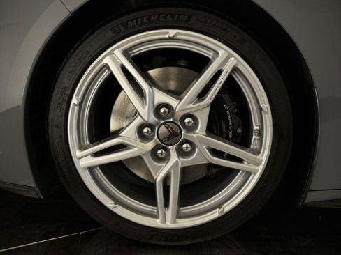 Used 2024 Chevrolet Corvette Stingray Premium Cpe w/ Z51 Performance Package image 29