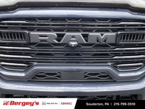Used 2025 RAM 2500 Laramie AWD/4WD image 34