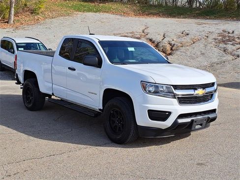Used 2017 Chevrolet Colorado W/T w/ WT Convenience Package image 7