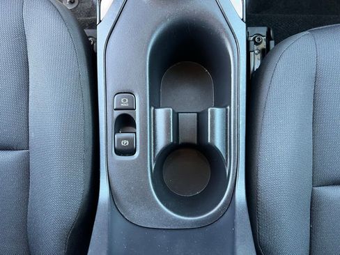 Used 2024 Toyota Corolla LE image 29