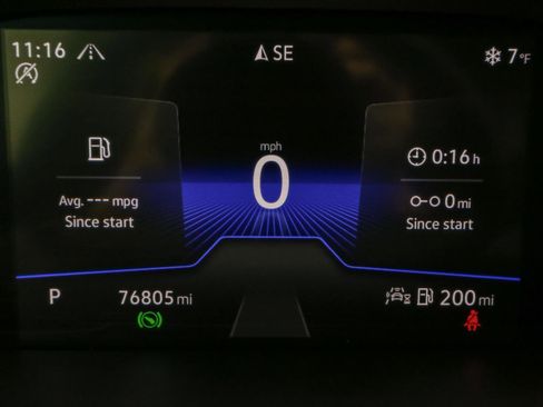 Used 2022 Volkswagen Tiguan SE image 40