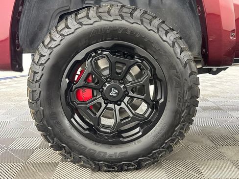 Used 2025 RAM 1500 Big Horn AWD/4WD image 15