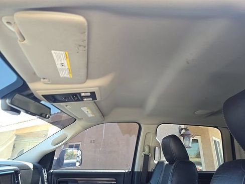 Used 2016 RAM 1500 Laramie w/ Convenience Group AWD/4WD image 9