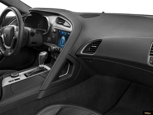 Used 2016 Chevrolet Corvette Stingray Coupe w/ 2LT Preferred Equipment Group image 5