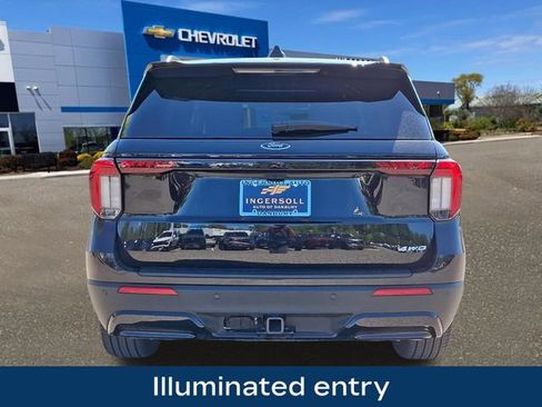 Used 2025 Ford Explorer ST-Line w/ ST-Line Street Pack AWD/4WD image 25