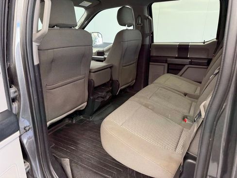 Used 2017 Ford F150 XLT image 42