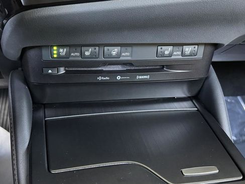 Used 2022 Lexus ES 350 w/ Premium Package FWD image 28