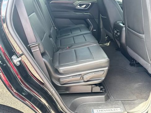 Used 2024 Chevrolet Tahoe LT RWD image 15