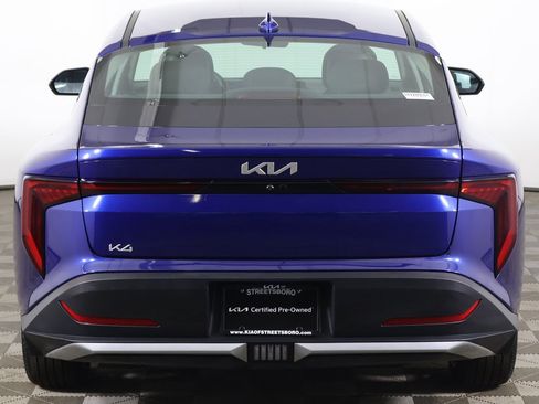 Used 2025 Kia K4 LXS image 10
