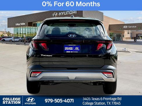 New 2026 Hyundai Tucson SE FWD image 8