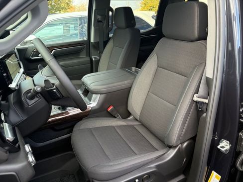 New 2026 GMC Sierra 1500 Elevation w/ Preferred Package image 17