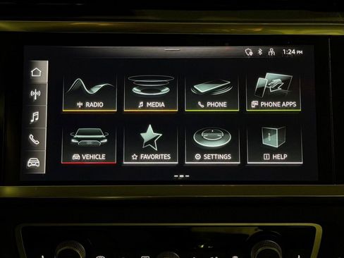 Certified 2025 Audi Q3 2.0T Premium Plus w/ Premium Plus Package image 28