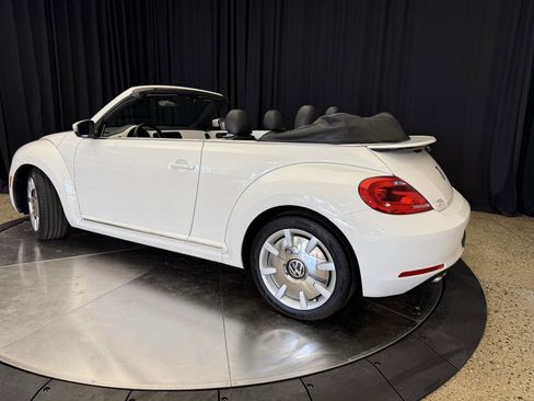 Used 2014 Volkswagen Beetle 2.5 image 6