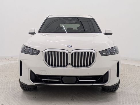 Certified 2025 BMW X5 xDrive40i w/ Climate Comfort Package image 6