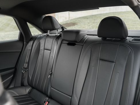Used 2024 Audi A4 2.0T Premium AWD/4WD image 23