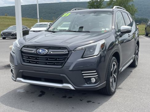 Certified 2023 Subaru Forester Touring w/ Popular Package #2 AWD/4WD image 2