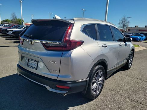 Used 2020 Honda CR-V Touring image 3