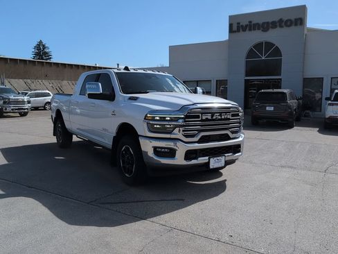 Used 2025 RAM 3500 Laramie AWD/4WD image 2