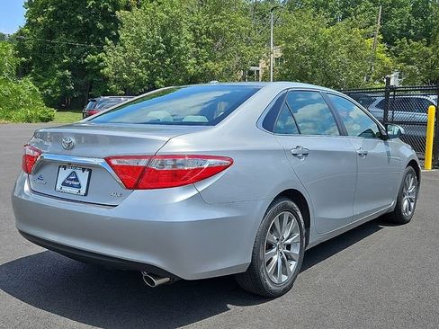 Used 2016 Toyota Camry XLE FWD image 6