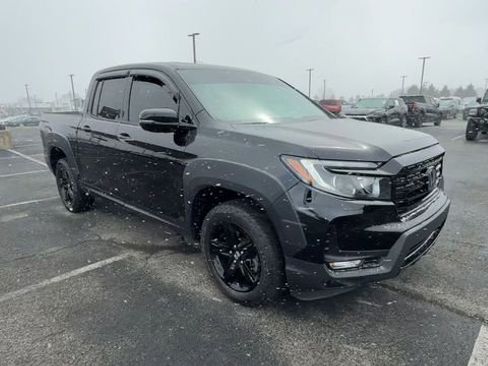 Used 2022 Honda Ridgeline Black Edition image 2