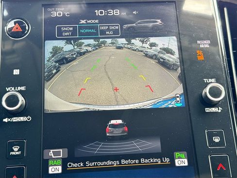 Used 2023 Subaru Ascent Limited w/ Technology Package AWD/4WD image 16