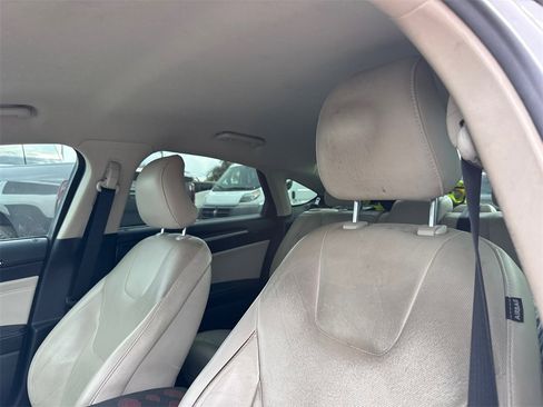 Used 2017 Ford Fusion Titanium image 21