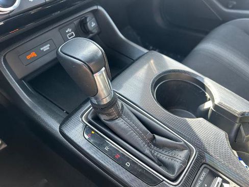 Used 2023 Honda Civic Sport image 28