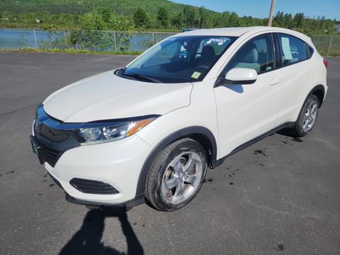 Used 2020 Honda HR-V LX image 4