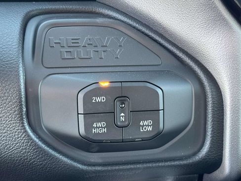 New 2026 RAM 2500 Big Horn AWD/4WD image 20