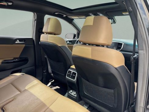 Used 2022 Kia Sportage SX FWD image 28