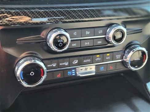 Used 2023 Ford F150 Lariat w/ Equipment Group 502A High image 27