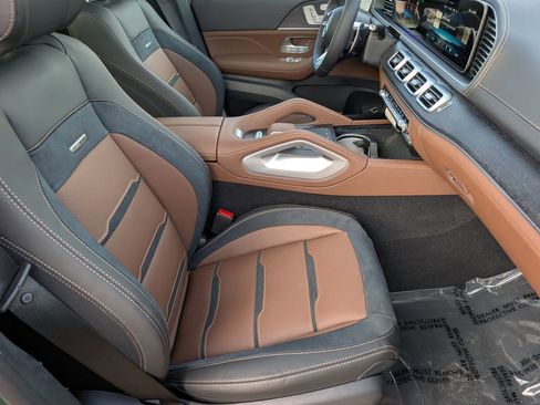 New 2026 Mercedes-Benz GLE 63 AMG S image 12