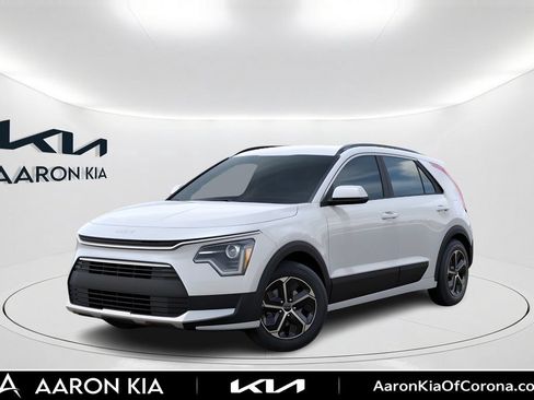 New 2026 Kia Niro LX FWD image 1