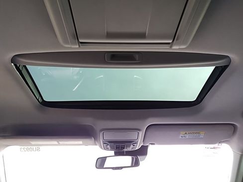 Used 2016 Honda Pilot Elite image 30