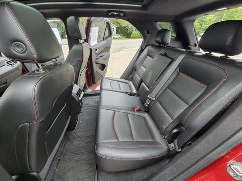 Used 2023 Chevrolet Equinox RS w/ RS Leather Package AWD/4WD image 22