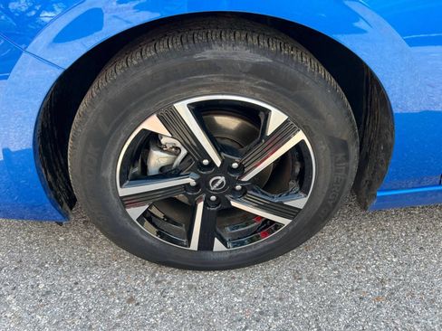 Used 2025 Nissan Sentra SV FWD image 29