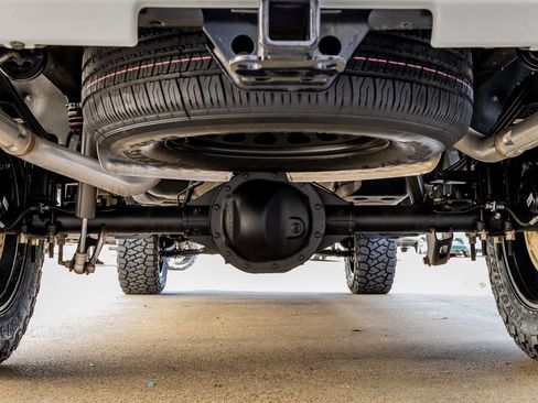 Used 2024 GMC Sierra 1500 AT4 w/ Technology Package image 16