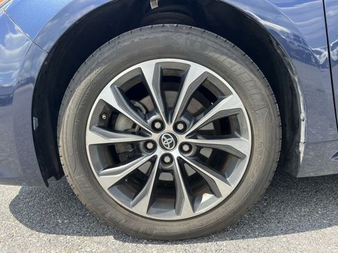 Used 2016 Toyota Avalon Limited FWD image 12