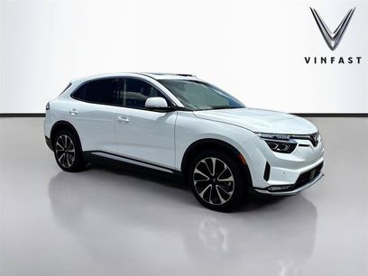New 2025 VinFast VF 8 Plus