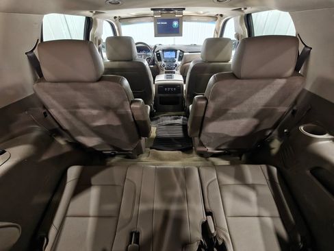Used 2017 GMC Yukon SLT w/ Open Road Package AWD/4WD image 33