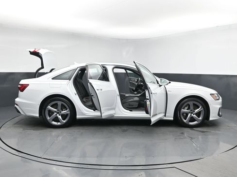Used 2024 Audi A6 Premium Plus image 30
