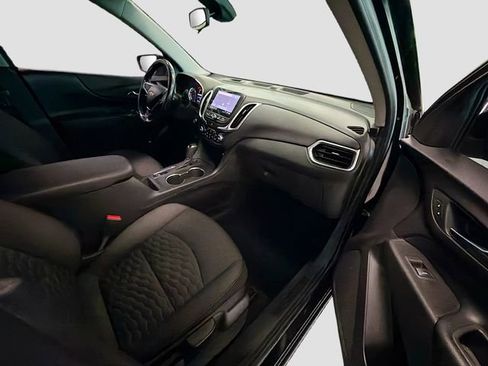 Used 2020 Chevrolet Equinox LT image 28